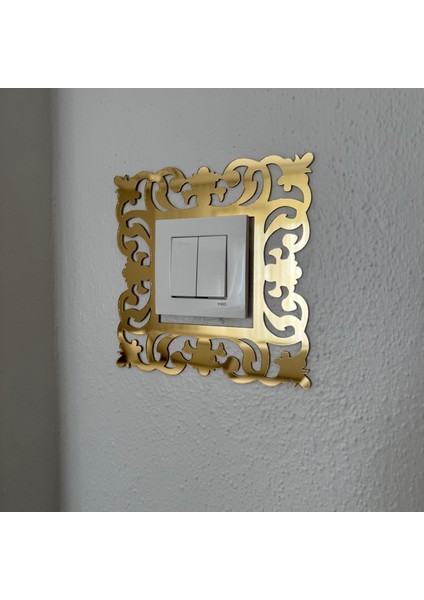 Tekli Gold Pleksi| Standart Piriz Çerçevesi |Tekli Gold Prizlik|18*18 CM|PR8007 fiyatları