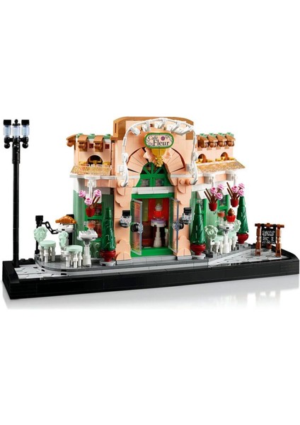 10362 LEGO Icons - French Cafe 1101 Parça +18 Yaş modelleri