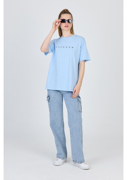 Mavi Yazı Baskılı %100 Pamuk Oversize Tişört 2150-3M modelleri