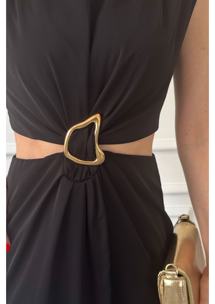 Açık Bel Detay Tokalı Elbise- Siyah indirimleri