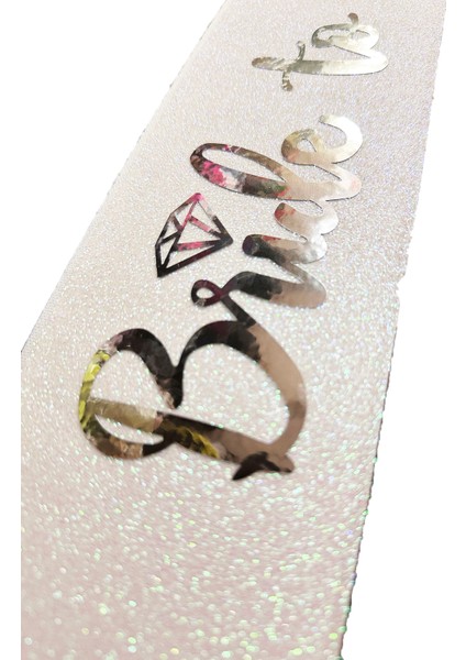 Beyaz Üzeri Gümüş Italik Alyanslı Bride To Be Yazılı Simli Işıltılı Kuşak Kemer 10 cm Genişlik (4172) modelleri