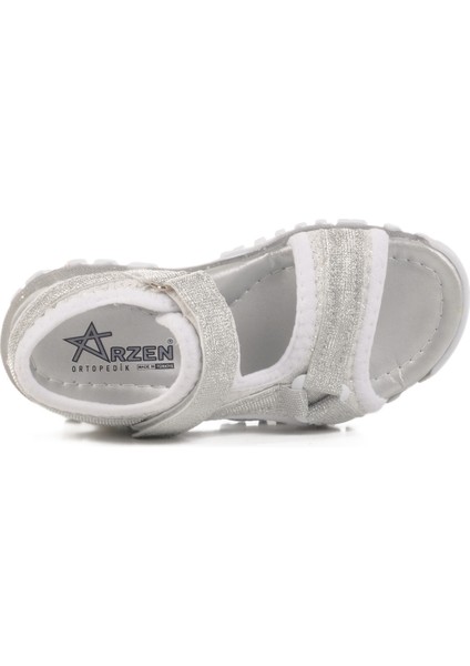 Gümüş Simli Cırtlı Ortopedik Kız Çocuk Düz Sandalet fırsatları