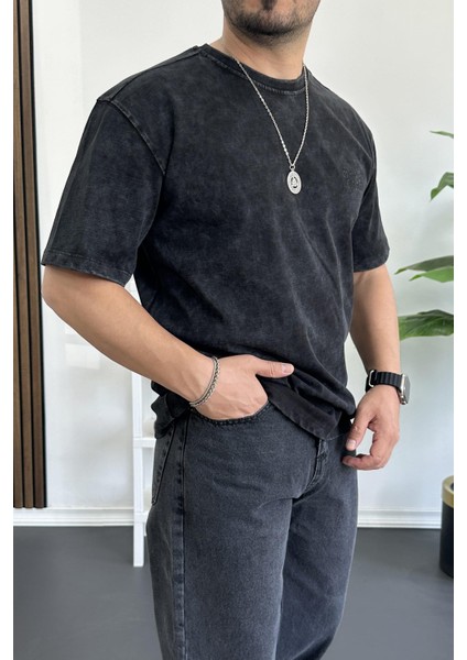 Erkek Oversize Geniş Kesim Yıkamalı Kumaş Nakış Logolu Tişört Siyah EDW366 modelleri