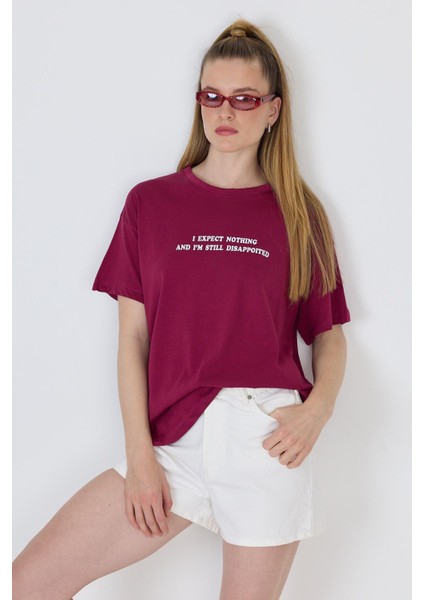 Bordo Yazı Baskılı %100 Pamuk Oversize Tişört 2150-8M modelleri