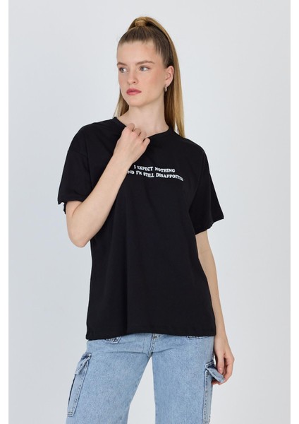 Siyah Yazı Baskılı %100 Pamuk Oversize Tişört 2150-8M