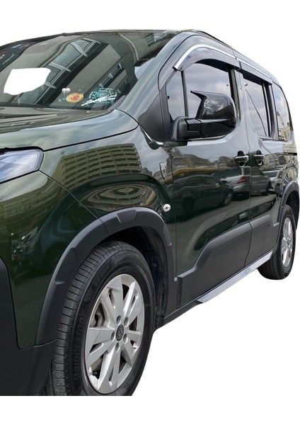 2023-2024 Peugeot Rifter Uyumlu Marşpiyel (Plastik) (Boyasız)