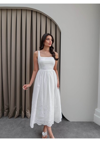 Kare Yaka Fisto Midi Elbise fırsatları