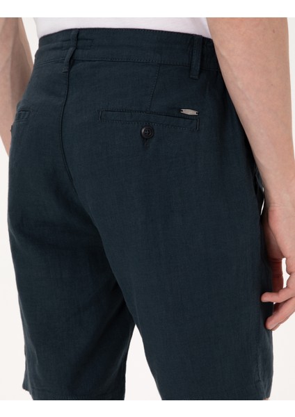 Erkek Lacivert Slim Fit %100 Keten Dokuma Şort 50301780-VR033