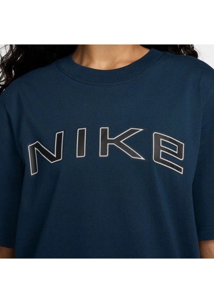 Sportswear Phoenix Graphic Loose Short Sleeve Kadın Bol Kesim Pamuklu Tişört Lacivert modelleri