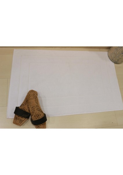 50x80 Paspas Beyaz Jakarlı Banyo Paspası Ev Otel Ayak Paspası fiyatları
