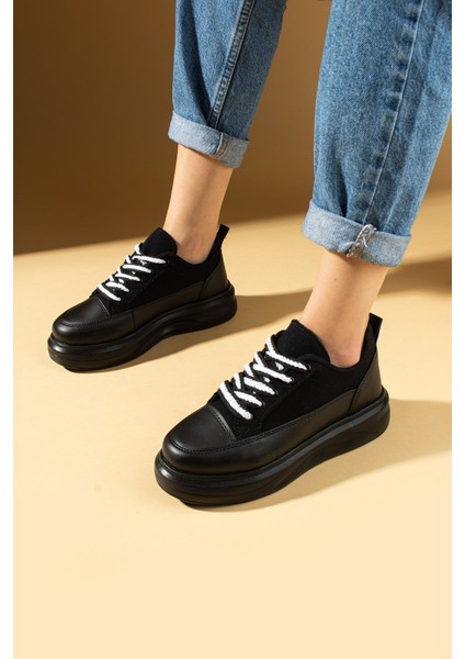 Kalın Taban Renkli Bağcıklı Hafif Taban Kadın Sneakers 89-049-25