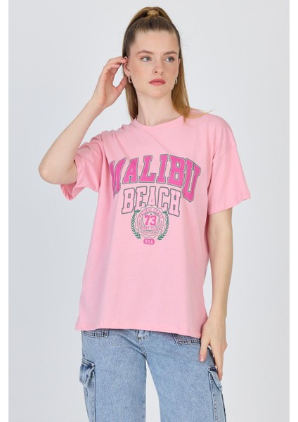 Pembe Yazı Baskılı %100 Pamuk Oversize Tişört 2150-17M fiyatları
