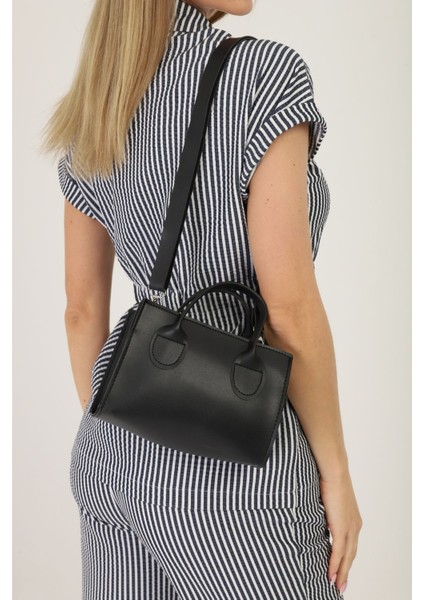 Orijinal Trend Kare Çanta Mini Crossbody Minimalist Saplı Çapraz Askılı Kaliteli El ve Omuz Çantası