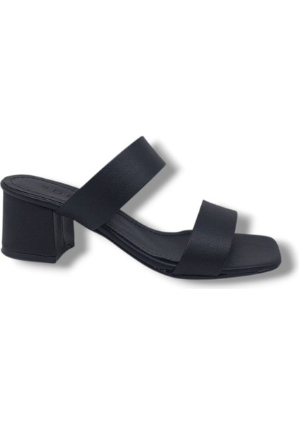 250 Kadın Siyah Alçak Kalın Topuk Terlik