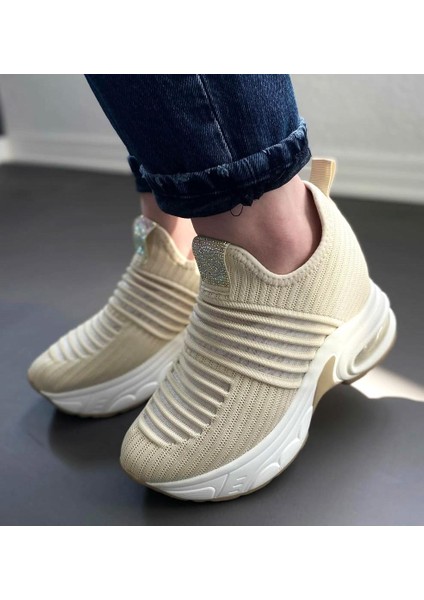 25Y300-8 Kadın Gizli Dolgulu Yüksek Air Taban Premium Sneaker Spor Ayakkabı