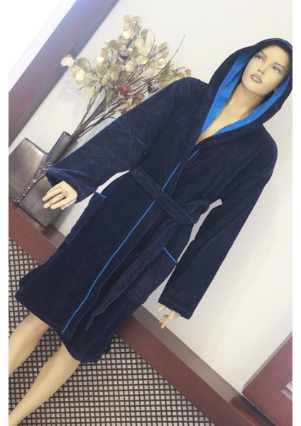 Bornoz İplik Boya Kadife Kısa Kapşonlu Model Bornoz
