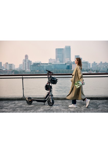 Ninebot F3 Pro Elektrikli Scooter