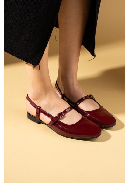 Arkası Açık Tokalı Rahat Kalıp Kadın Babet 018-019-25RUGAN modelleri