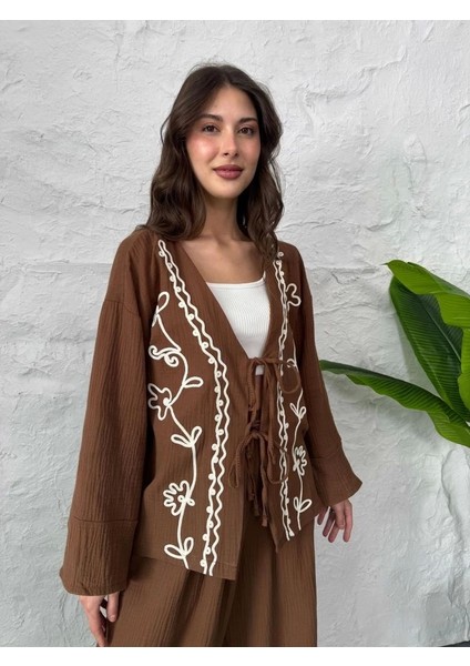 Kahve Nakış Işlemeli Müslin Kimono