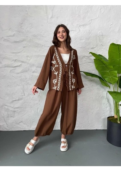 Kahve Nakış Işlemeli Müslin Kimono
