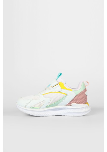 Massa 346.P24Y.112 Kız Çocuk Spor Ayakkabı Beyaz Pudra fiyatları