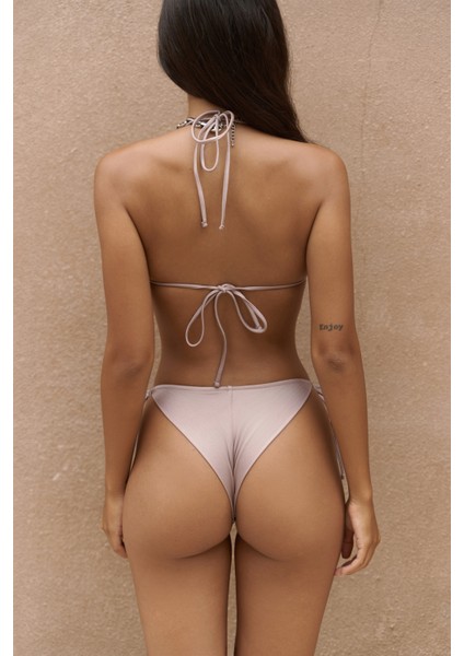 Arief Bağlamalı Gloplu Lila Bikini Üstü indirimleri