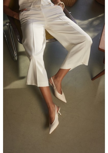 Krem Cilt Bantlı Kadın Topuklu Ayakkabı