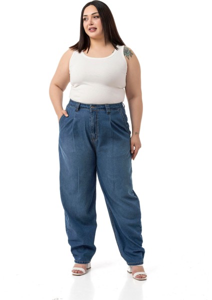 Büyük Beden Önü Pileli Yarım Balon Kesim Beli Arkadan Lastikli Cepli Denim Mavi Pantolon indirimleri