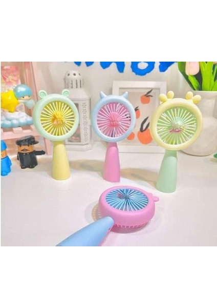 Şarj Edilebilir Işıklı Fanlı Kulaklı Vantilatör - Pembe