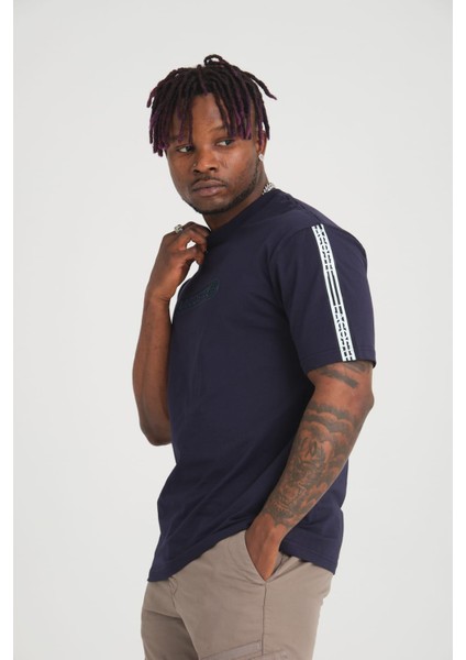Şeritli Lacivert Slim Fit Bisiklet Yaka