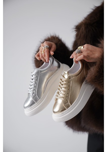 Nitra Premium Kadın Altın Sneaker fırsatları