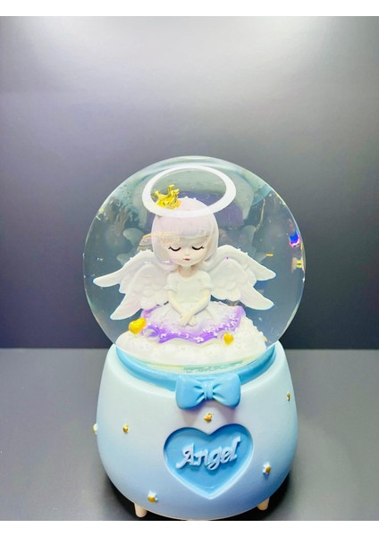 Mega Boy Kar Püskürtmeli Işıklı ve Müzikli Kar Küresi - Hello Kitty My Melody Kuromi