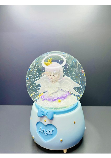 Mega Boy Kar Püskürtmeli Işıklı ve Müzikli Kar Küresi - Hello Kitty My Melody Kuromi fiyatları
