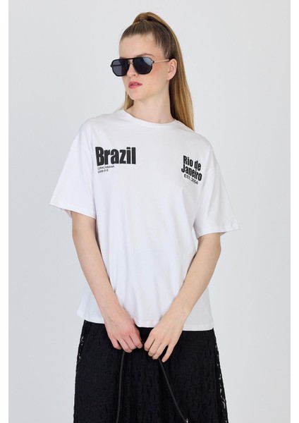 Beyaz Yazı Baskılı %100 Pamuk Oversize Tişört 6403 modelleri