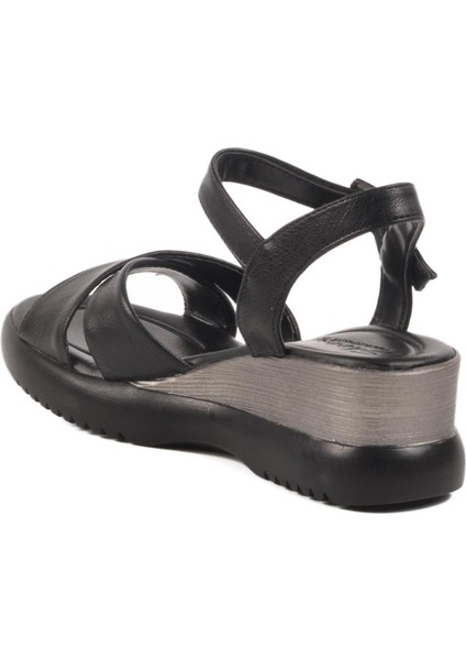 Siyah Topuklu Kadın Sandalet T-002 Z