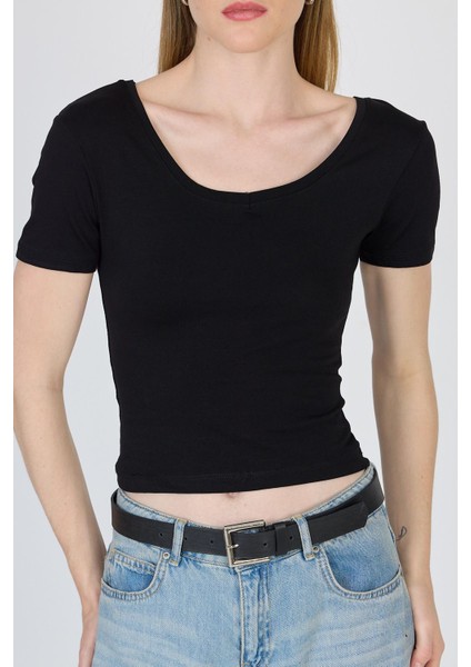 Siyah U Yaka Pamuklu Slim Fit Tişört 9186M fırsatları