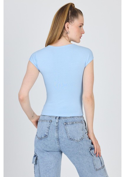 Mavi Bisiklet Yaka Pamuklu Slim Fit Tişört 9190 indirimleri