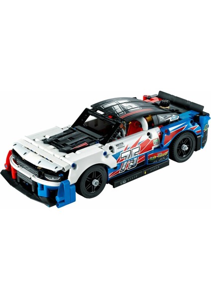 42153 LEGO Technic - Nascar Yeni Nesil Chevrolet Camaro 672 Parça +9 Yaş fiyatları