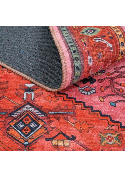 Beylerbeyi By 831 Kırmızı Pembe Etnik Desenli Otantik Salon Halısı Yıkanabilir Dokuma Şönil Halı