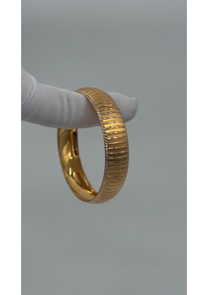 8 Ayar Altın Bilezik Şarnel