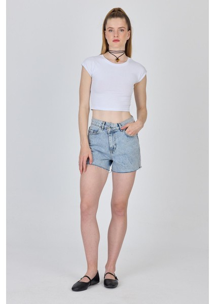 Beyaz Bisiklet Yaka Pamuklu Slim Fit Crop Tişört 9199M modelleri