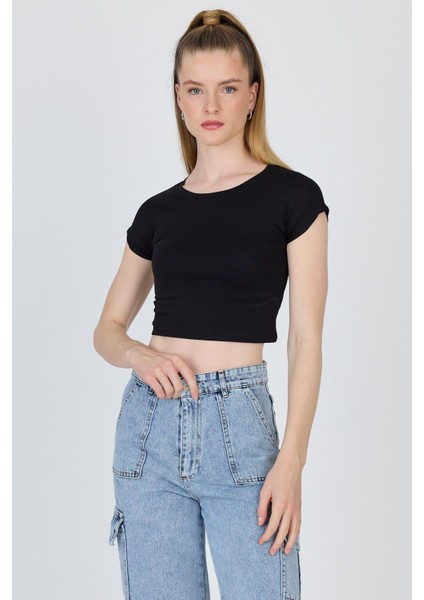 Siyah Bisiklet Yaka Pamuklu Slim Fit Crop Tişört 9199M