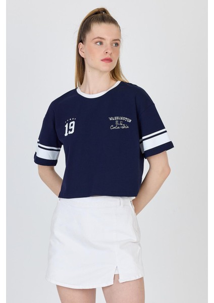 Lacivert Yazı Baskılı Crop Tişört 6584 modelleri