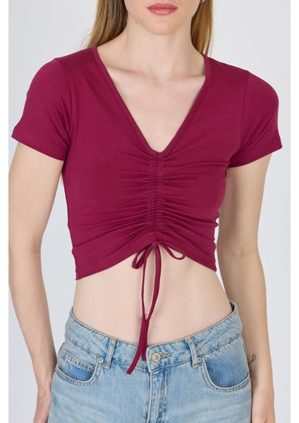 Bordo V Yaka Büzgülü Crop Tişört 9201M fırsatları