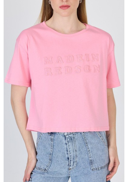 Şeker Pembe Yazı Nakışlı Crop Tişört 25259 fırsatları