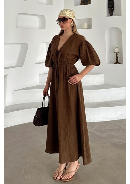 Beli Lastikli Bağcık Detaylı Yarım Kol Müslin Elbise Kahve 9331-E indirimleri