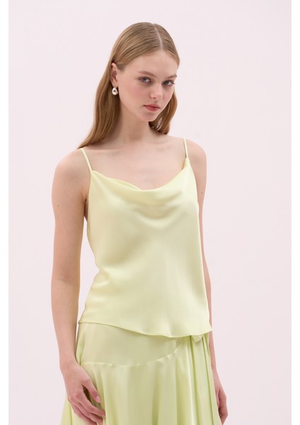 Degaje Yaka Ince Askılı Saten Bluz Sarı Y2513027_009 modelleri