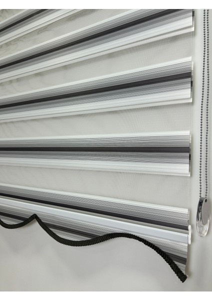 Dilimli Pileli Iki Renk-Gri-Siyah Ev-Ofis Perdesi Aluminyum Sistem. – Şık & Kullanışlı Perde (Alüminyum Sistem)