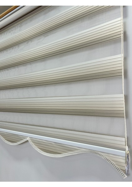 Dilimli Pileli Iki Renk-Krem/beyaz Ev-Ofis Perdesi Aluminyum Sistem. – Şık & Kullanışlı Perde (Alüminyum Sistem)