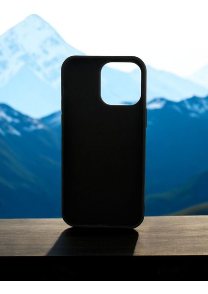 Iphone 16 Pro Max Uyumlu Karbon Fiber Görünümlü Airbag Koruyucu Kılıf